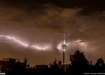 Photos: Thunderstorm in Tehran  <img src="https://cdn.theiranproject.com/images/picture_icon.png" width="16" height="16" border="0" align="top">