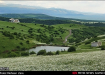 Photos: Pastoral beauty in Heiran defile invites eyes  <img src="https://cdn.theiranproject.com/images/picture_icon.png" width="16" height="16" border="0" align="top">