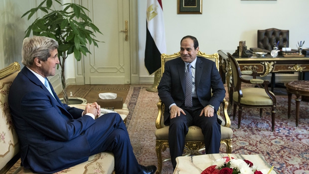 Kerry in Egypt to discuss security, Political freedom 
