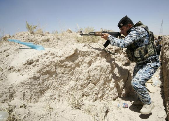 Saudi Arabia deploys 30,000 soldiers to border with Iraq - al-Arabiya TV