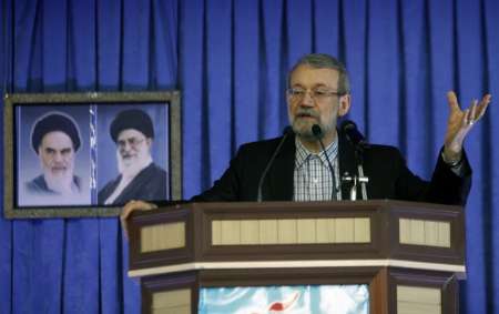 Larijani denounces Zionist crimes in Gaza