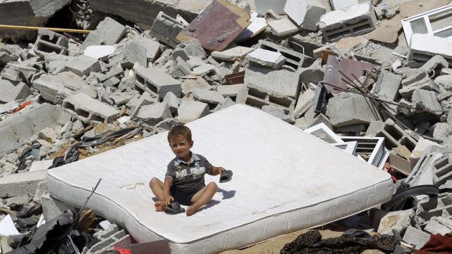 Israel resumes pounding Gaza Strip after truce expiry