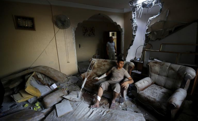 Gaza under fire as Cairo talks face crunch point