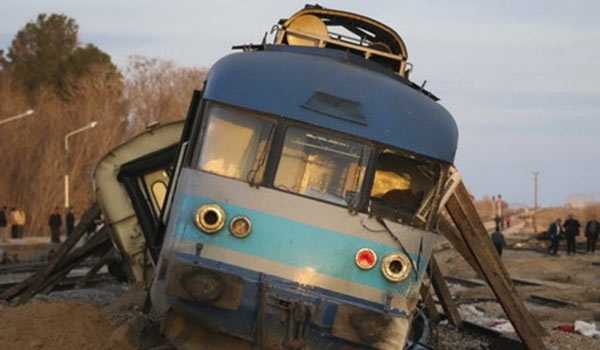 Passenger train derails in Northeastern Iran