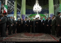 Photos: Rouhani, cabinet pay tribute to Imam Khomeini  <img src="https://cdn.theiranproject.com/images/picture_icon.png" width="16" height="16" border="0" align="top">
