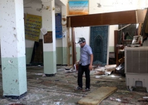 12 die as bomb attack targets Iraq Shia worshippers