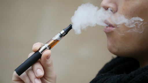 WHO calls for ban on e-cigarettes
