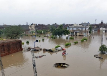 Heavy rains, flooding kill dozens in Pakistan, India