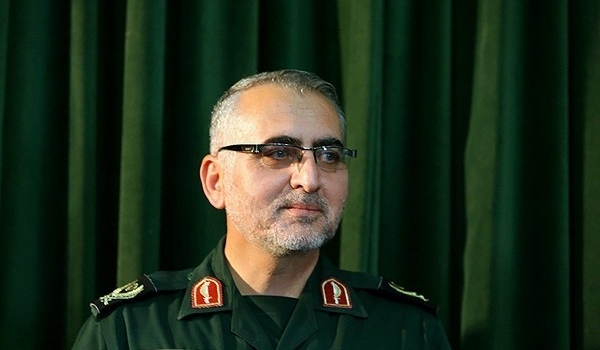 IRGC commander warns ISIL not to even think of getting close to Iran