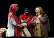 Photos: Puppet theater festival wraps up in Tehran  <img src="https://cdn.theiranproject.com/images/picture_icon.png" width="16" height="16" border="0" align="top">