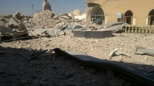 ISIL terrorists blow up old holy shrine in Iraq