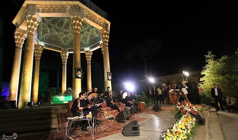 Hafez Day commemorated in Shiraz