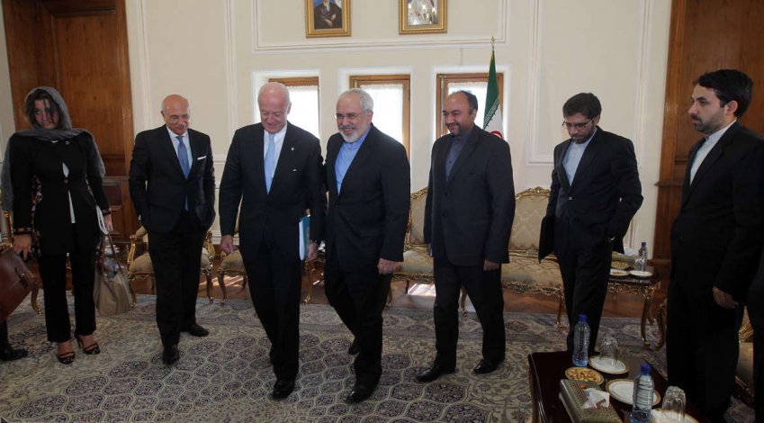 Zarif: Syria in need of diplomatic settlement