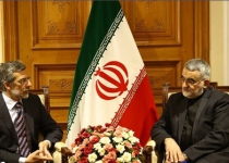 Senior lawmaker calls anti-Iran sanctions futile" 
