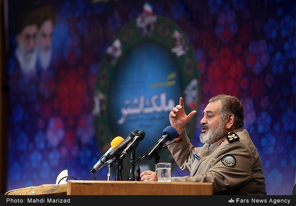 Top commander: Iran ready to send weapons to Iraq