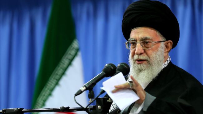 Entire Iran to stand up to excessive demands: Leader
