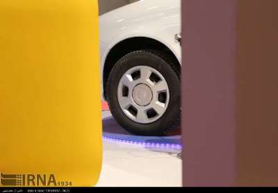 Auto spare parts expo opens in Tehran