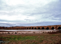 Photos: Ancient bridge of Qaranqu  <img src="https://cdn.theiranproject.com/images/picture_icon.png" width="16" height="16" border="0" align="top">