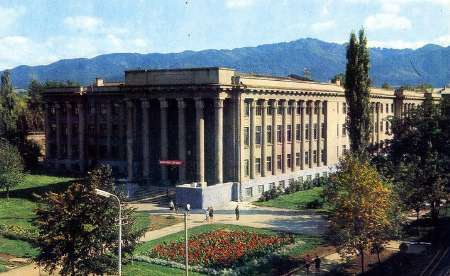 Persian Language course begins in North Ossetia University