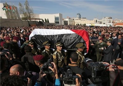 Thousands gather for funeral of Palestinian minister 