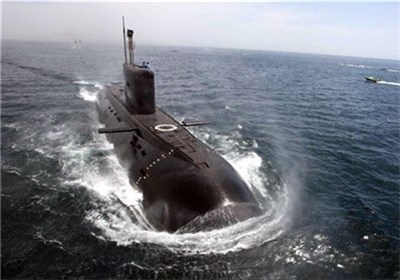 Iran�s new submarine to undergo test in drill 