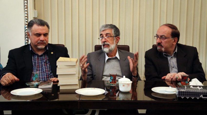 Iraqi famous Shiism scholar visits Islamic encyclopedia foundation