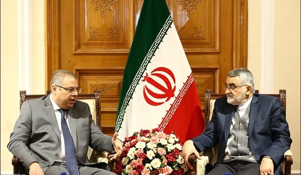 Iran, Algeria discuss expansion of ties, condemn extremism