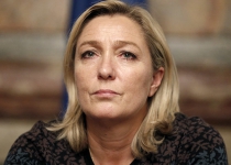 Paris shooting: French far-right leader Le Pen calls for death penalty