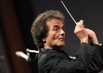 Acclaimed Shahrdad Rohani to conduct orchestra in Tehran 