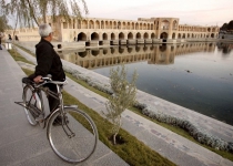 Isfahan water shortage must be dealt with as national matter