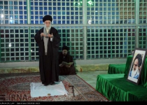 Supreme Leader pays tribute to Founder of Islamic Republic