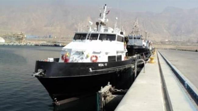 Irans IRGC launches new Parmida crew boat