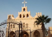 ISIL tells Christians to remove crosses from churches