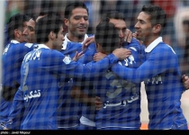 Iran Professional League: Esteghlal wins, Sepahan held 
