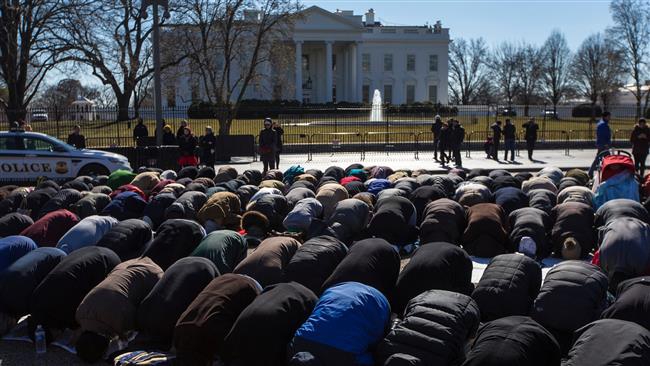 Protesters at White House condemn killing of 3 Muslim students