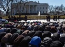 Protesters at White House condemn killing of 3 Muslim students