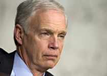 Senator dismisses diplomacy with Iran over nuclear program, suggests war instead