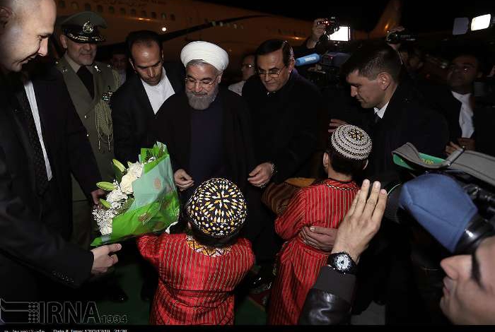 Rouhani arrives in Ashgabat
