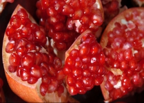 Iran makes one fourth of worlds pomegranate