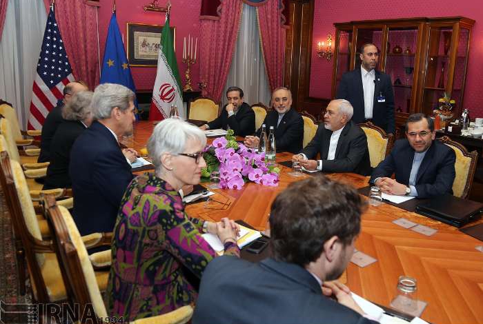 Photos: Iran, US start fresh nuclear talks in Lausanne