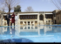 Photos: Eftekhar-ul-eslam mansion in Boroujerd  <img src="https://cdn.theiranproject.com/images/picture_icon.png" width="16" height="16" border="0" align="top">