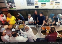 Photos: Tehran during Ramadan  <img src="https://cdn.theiranproject.com/images/picture_icon.png" width="16" height="16" border="0" align="top">