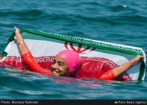10-year-old Iranian girl sets Asian swimming record in Caspian Sea