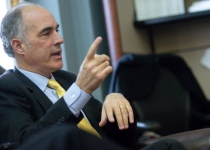 Bob Casey becomes 32nd senator to back Iran nuclear deal