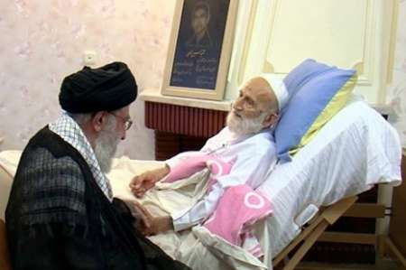 Supreme Leader issues message of condolence on Ayat. Khazali departure