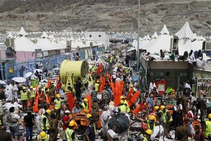 Saudi Arabia: Stampede at Hajj kills 717 pilgrims