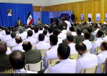 Photos: Leader receives army, navy commanders in Nowshahr  <img src="https://cdn.theiranproject.com/images/picture_icon.png" width="16" height="16" border="0" align="top">