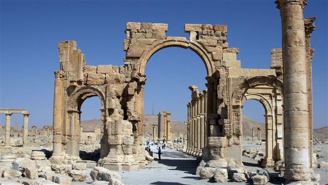 Daesh blows up Arch of Triumph in Syrias Palmyra