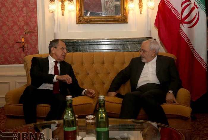 Zarif, Lavrov discuss peace in Syria