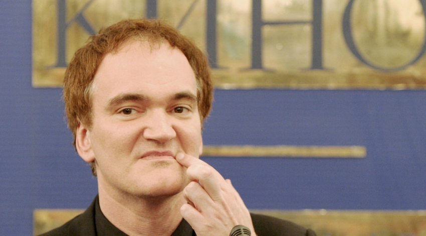 Hollywood backs Tarantino, as conservatives slam him over police brutality